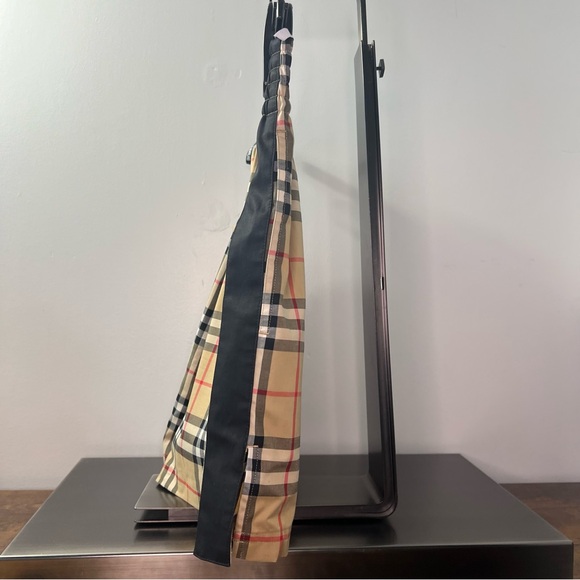 Authentic Burberry shorts classic check - Picture 5 of 6